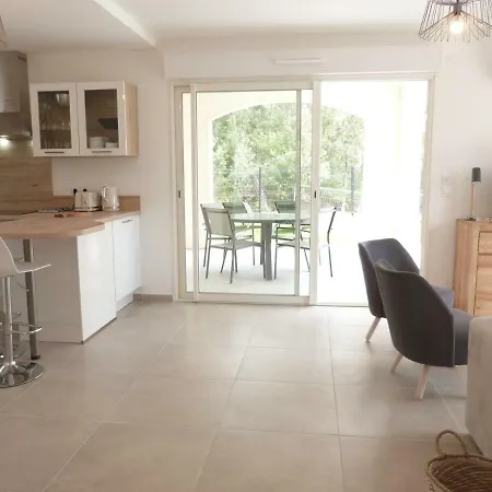Apartment Les Jardins D'adelaide 10