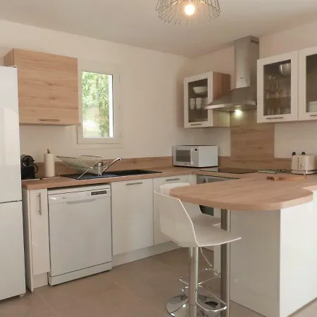 Les Jardins D'adelaide 10 Appartement *
